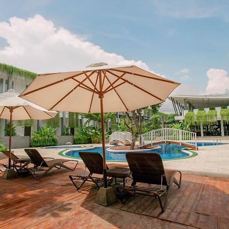 Lpp Garden Hotel Maguwo Εξωτερικό φωτογραφία