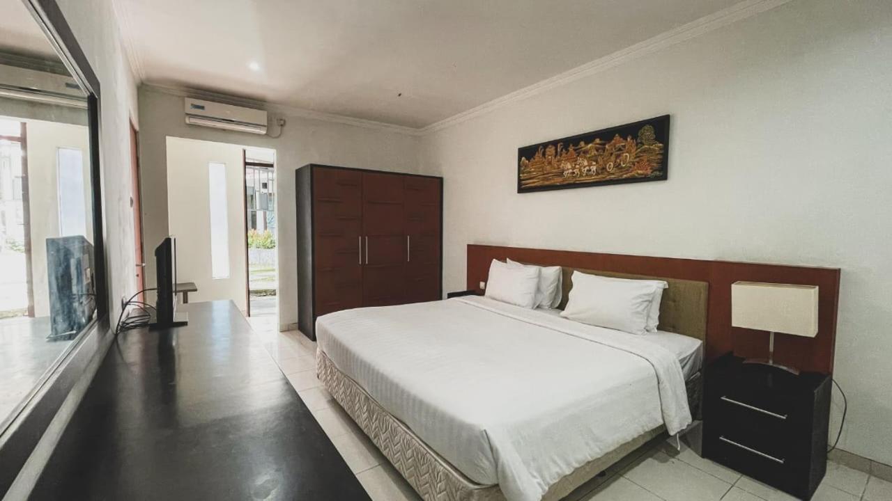 Lpp Garden Hotel Maguwo Εξωτερικό φωτογραφία